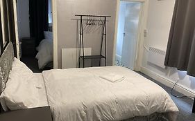 Great House 5 Min Walk 2 Beach Best Locations In Blackpool